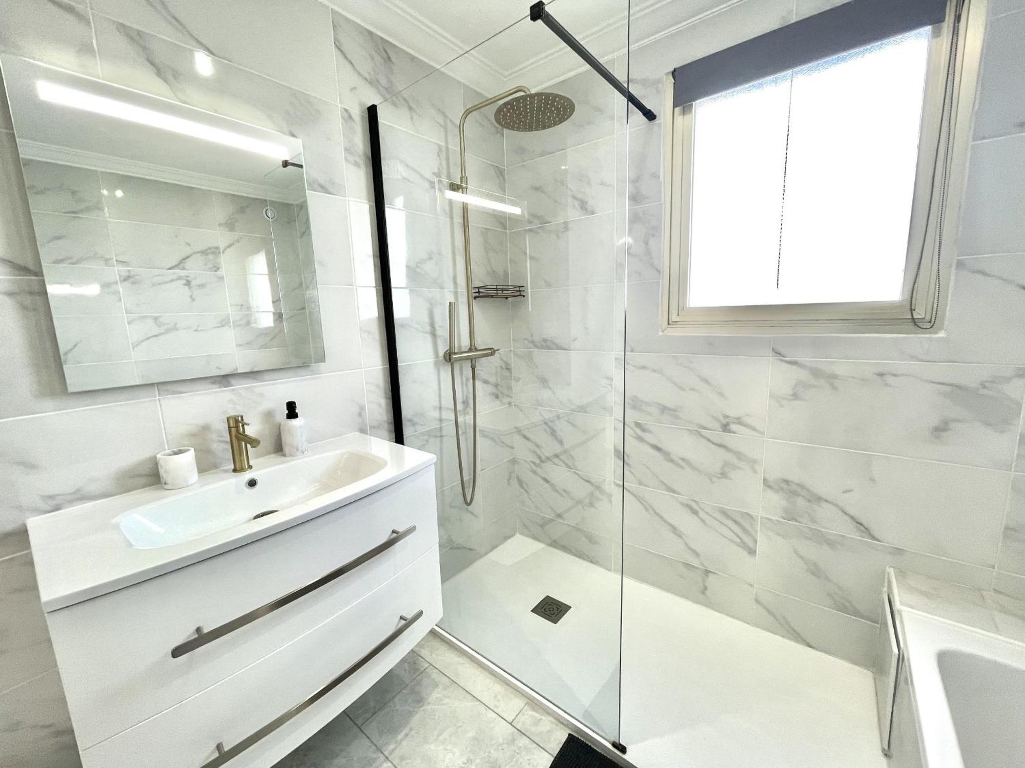Vezelay 3 Luxury 3 Bedrooms, By Welcome To Cannes